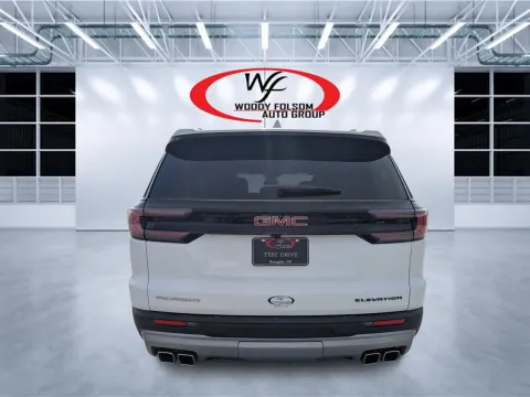 More photos of 2025 GMC Acadia FWD Elevation at Woody Folsom CDJR of Douglas, GA