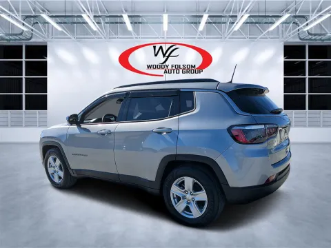 More photos of 2022 Jeep Compass Latitude at Woody Folsom CDJR of Douglas, GA