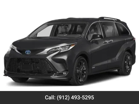 Red 2022 Toyota Sienna XSE for sale in Douglas, GA