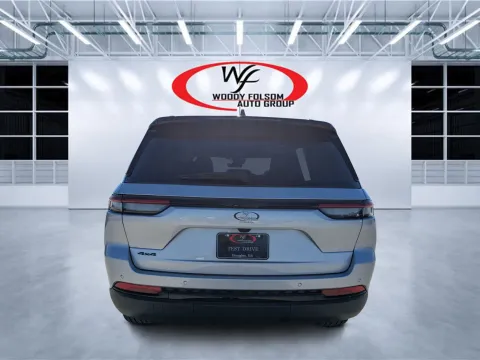 More photos of 2025 Jeep Grand Cherokee Limited at Woody Folsom CDJR of Douglas, GA