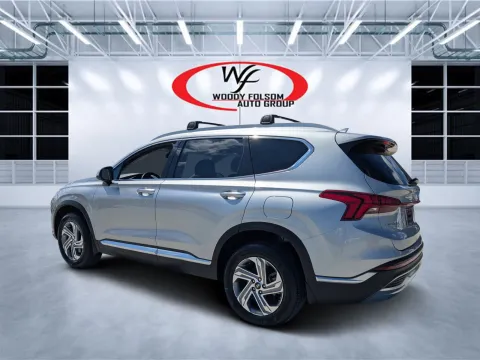 More photos of 2022 Hyundai Santa Fe SEL at Woody Folsom CDJR of Douglas, GA