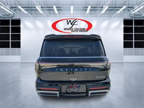 More photos of 2025 INFINITI QX80 SENSORY at Woody Folsom CDJR of Douglas, GA