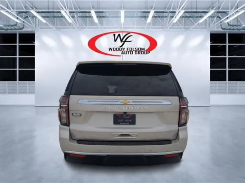 More photos of 2021 Chevrolet Suburban LT at Woody Folsom CDJR of Douglas, GA