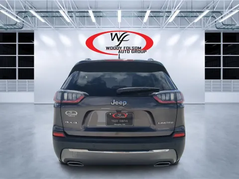 More photos of 2022 Jeep Cherokee Limited at Woody Folsom CDJR of Douglas, GA