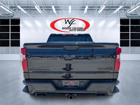 More photos of 2025 Chevrolet Silverado 1500 High Country at Woody Folsom CDJR of Douglas, GA