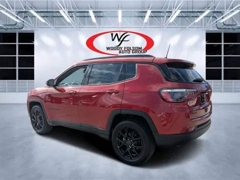 More photos of 2026 Jeep Compass Latitude Altitude at Woody Folsom CDJR of Douglas, GA