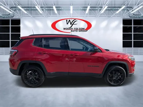 Photos of 2026 Jeep Compass Latitude Altitude for sale in Douglas, GA at Woody Folsom CDJR of Douglas