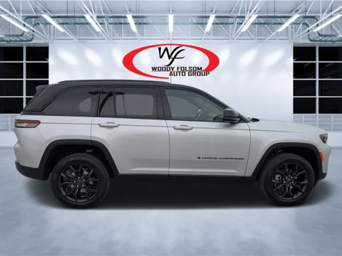 Photos of 2025 Jeep Grand Cherokee Limited for sale in Douglas, GA at Woody Folsom CDJR of Douglas