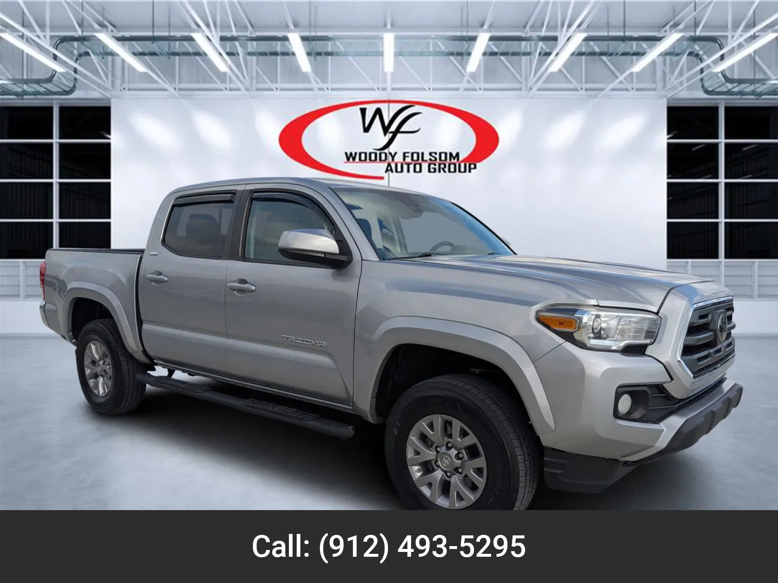 2019 Toyota Tacoma SR5's photo