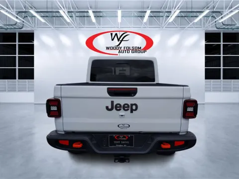 More photos of 2022 Jeep Gladiator Mojave at Woody Folsom CDJR of Douglas, GA