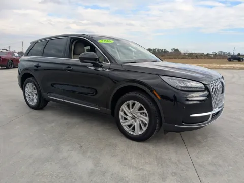 Photos of 2025 Lincoln Corsair Premiere for sale in Douglas, GA at Woody Folsom CDJR of Douglas