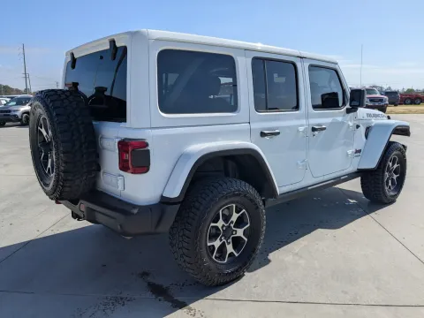 More photos of 2019 Jeep Wrangler Unlimited Rubicon at Woody Folsom CDJR of Douglas, GA