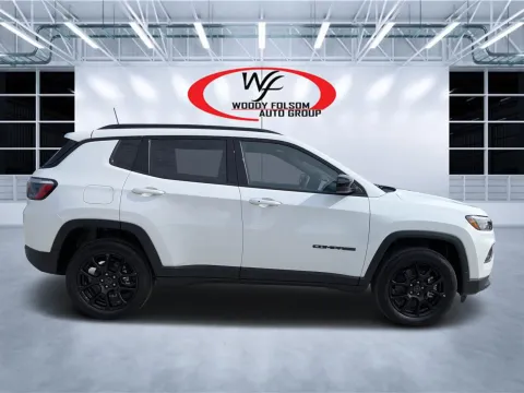Photos of 2026 Jeep Compass Latitude Altitude for sale in Douglas, GA at Woody Folsom CDJR of Douglas