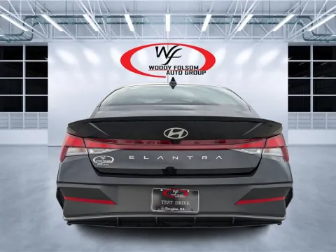 More photos of 2025 Hyundai Elantra SEL Sport at Woody Folsom CDJR of Douglas, GA