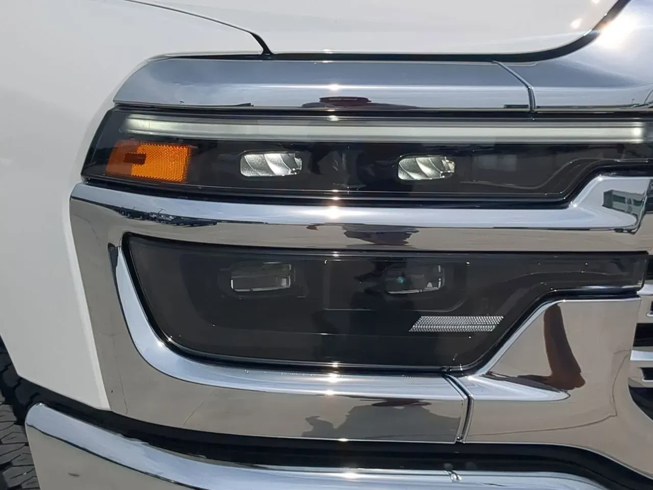 2025 RAM 2500 Laramie - Photo 9