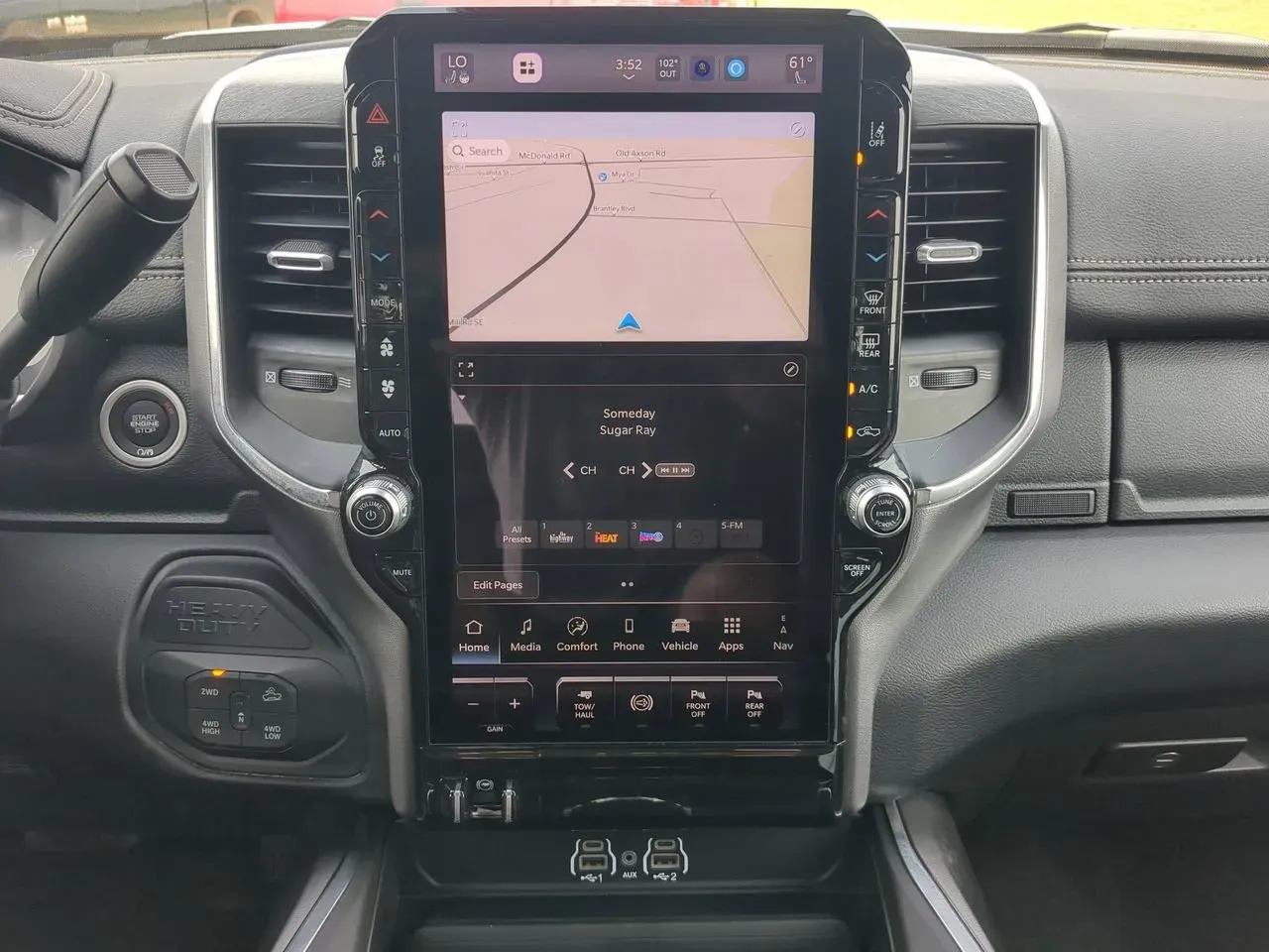 2025 RAM 2500 Laramie - Photo 17