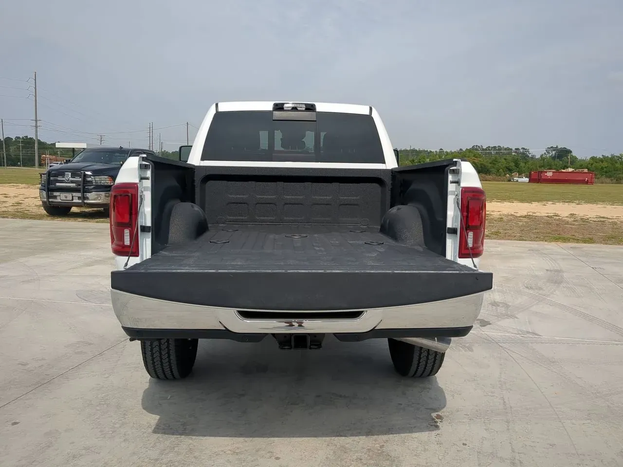 2025 RAM 2500 Laramie - Photo 12