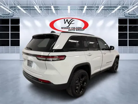 More photos of 2025 Jeep Grand Cherokee Altitude at Woody Folsom CDJR of Douglas, GA