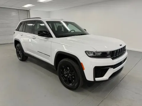 Another view of 2026 Jeep Grand Cherokee Laredo Altitude for sale in Douglas, GA at Woody Folsom CDJR of Douglas