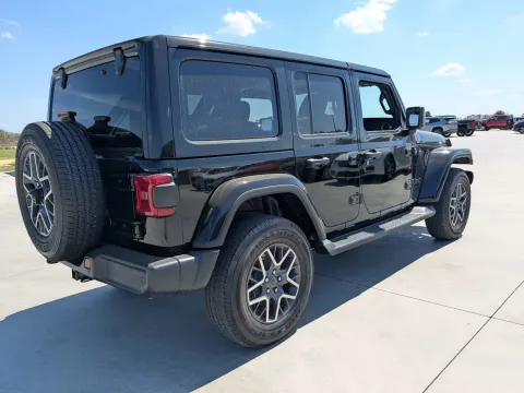 More photos of 2026 Jeep Wrangler Sahara at Woody Folsom CDJR of Douglas, GA