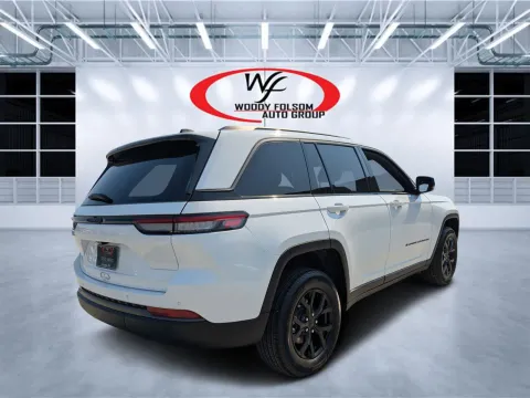 Another view of 2026 Jeep Grand Cherokee Laredo Altitude for sale in Douglas, GA at Woody Folsom CDJR of Douglas