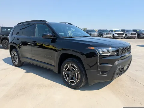 Photos of 2026 Jeep Cherokee Laredo for sale in Douglas, GA at Woody Folsom CDJR of Douglas