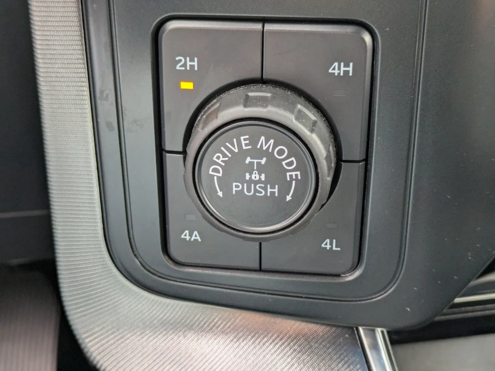 2025 Ford F-150 Platinum - Photo 24