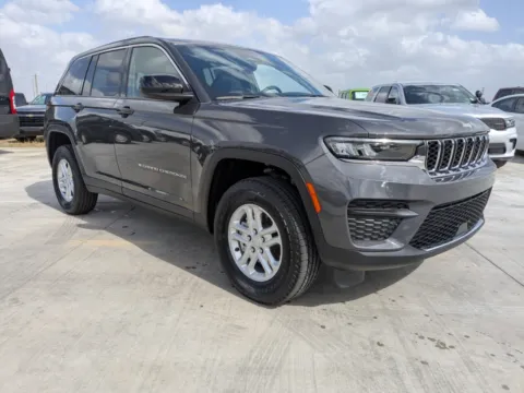 Photos of 2025 Jeep Grand Cherokee Laredo for sale in Douglas, GA at Woody Folsom CDJR of Douglas
