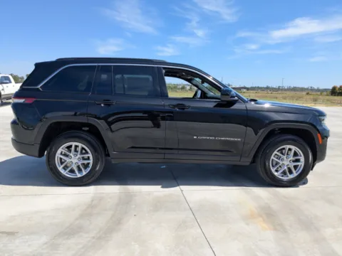 More photos of 2025 Jeep Grand Cherokee Laredo X at Woody Folsom CDJR of Douglas, GA