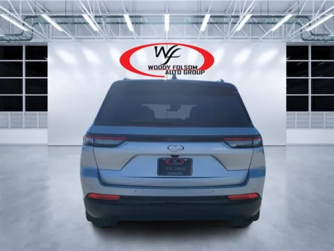 More photos of 2025 Jeep Grand Cherokee Altitude X at Woody Folsom CDJR of Douglas, GA