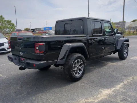 More photos of 2024 Jeep Gladiator Sport S at Woody Folsom CDJR of Douglas, GA
