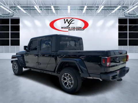 More photos of 2024 Jeep Gladiator Sport S at Woody Folsom CDJR of Douglas, GA