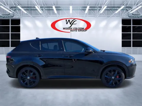 Photos of 2024 Dodge Hornet R/T for sale in Douglas, GA at Woody Folsom CDJR of Douglas