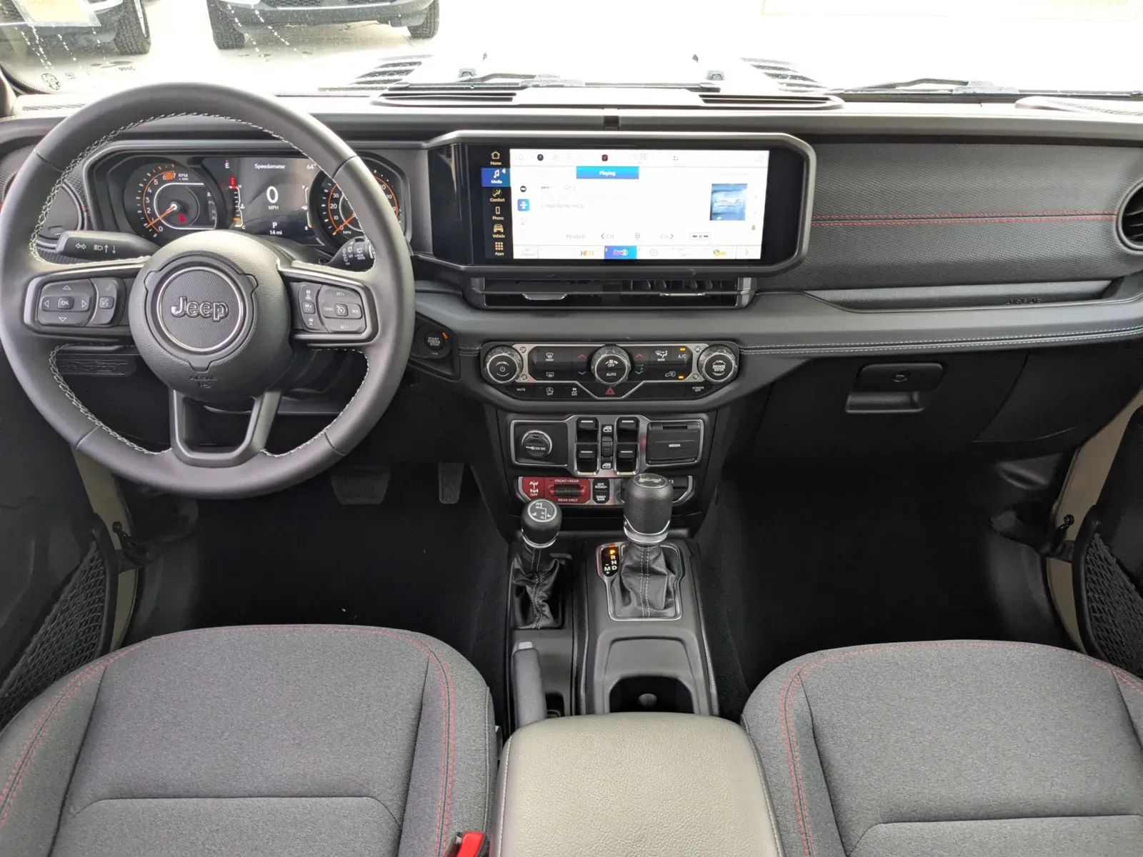 2025 Jeep Wrangler 4-Door Rubicon - Photo 14