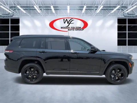 Photos of 2025 Jeep Grand Cherokee L Altitude for sale in Douglas, GA at Woody Folsom CDJR of Douglas