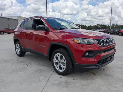 Photos of 2025 Jeep Compass Latitude for sale in Douglas, GA at Woody Folsom CDJR of Douglas