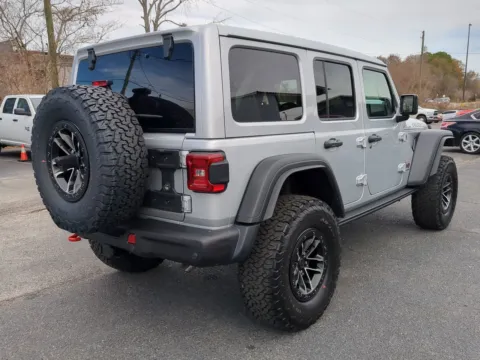 More photos of 2024 Jeep Wrangler Rubicon at Woody Folsom CDJR of Douglas, GA