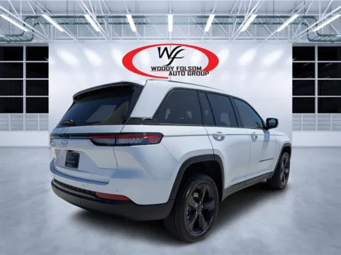 Another view of 2025 Jeep Grand Cherokee Altitude X for sale in Douglas, GA at Woody Folsom CDJR of Douglas