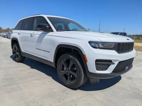 Photos of 2025 Jeep Grand Cherokee Altitude X for sale in Douglas, GA at Woody Folsom CDJR of Douglas