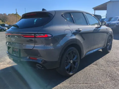 More photos of 2024 Dodge Hornet R/T Plus at Woody Folsom CDJR of Douglas, GA