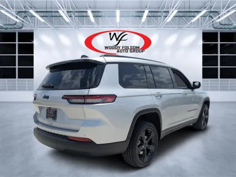 Another view of 2025 Jeep Grand Cherokee L Altitude for sale in Douglas, GA at Woody Folsom CDJR of Douglas