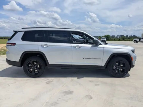 Another view of 2025 Jeep Grand Cherokee L Altitude for sale in Douglas, GA at Woody Folsom CDJR of Douglas