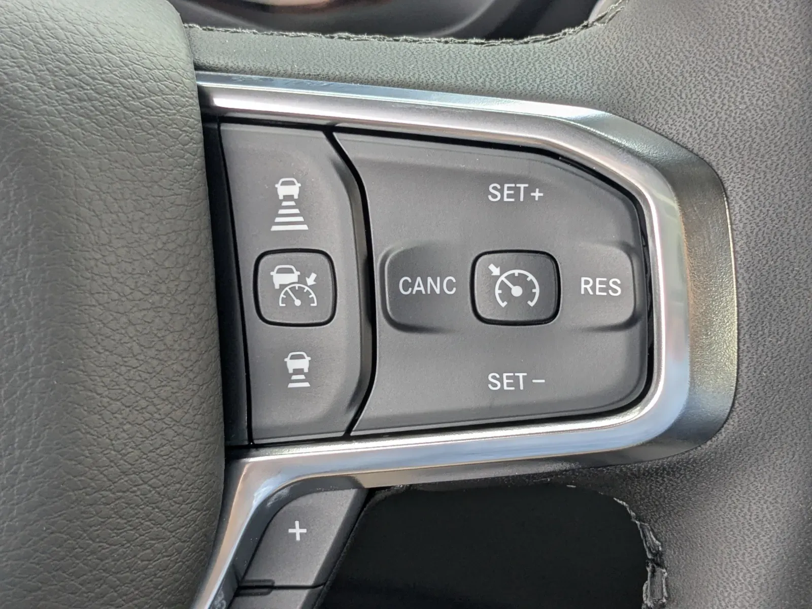 2025 RAM 1500 Laramie - Photo 21