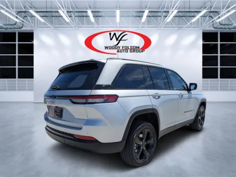 Another view of 2025 Jeep Grand Cherokee Altitude X for sale in Douglas, GA at Woody Folsom CDJR of Douglas