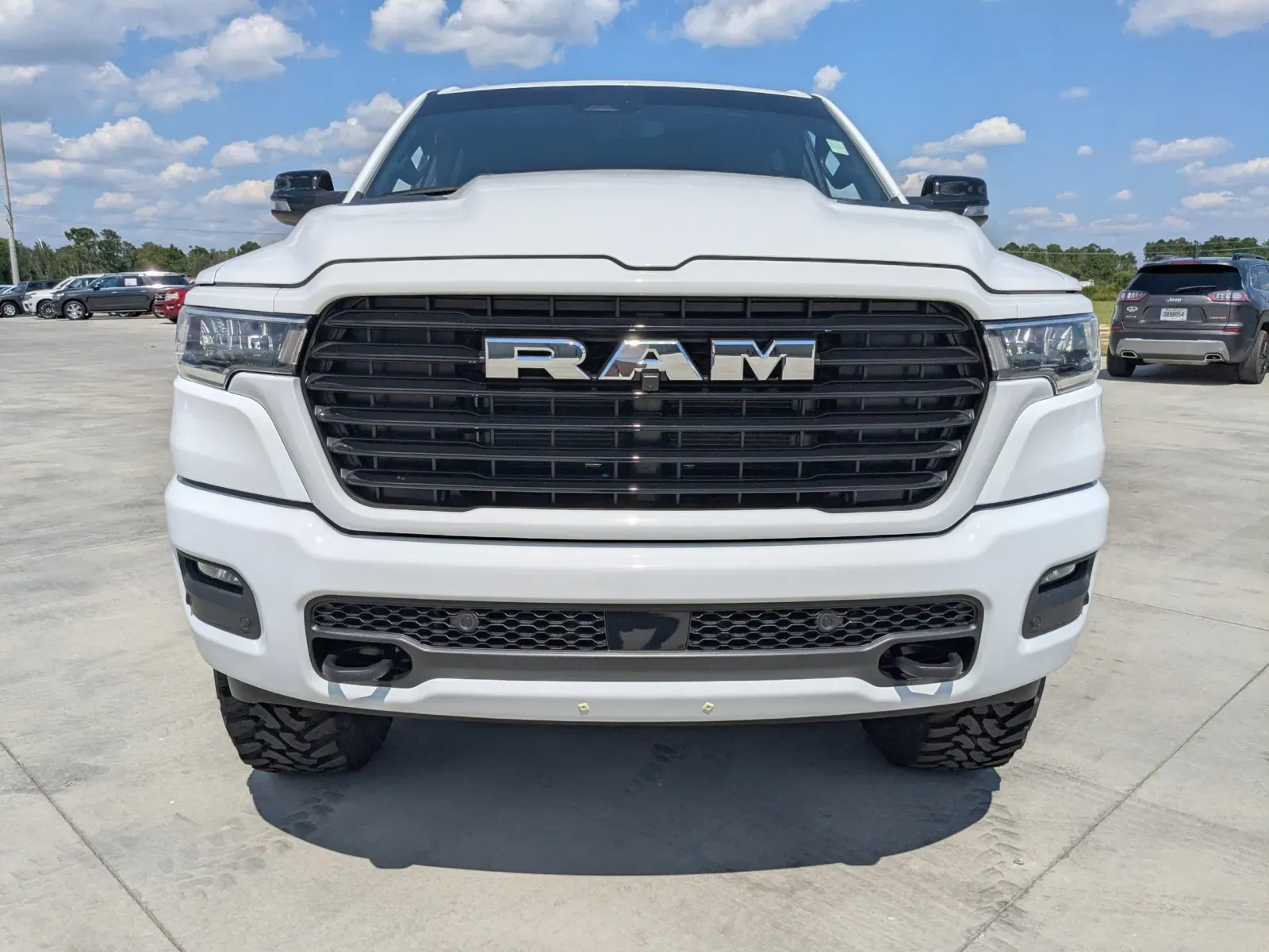 2026 RAM 1500 Laramie - Photo 9