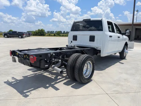 More photos of 2025 Ram 3500 Chassis Cab Tradesman at Woody Folsom CDJR of Douglas, GA