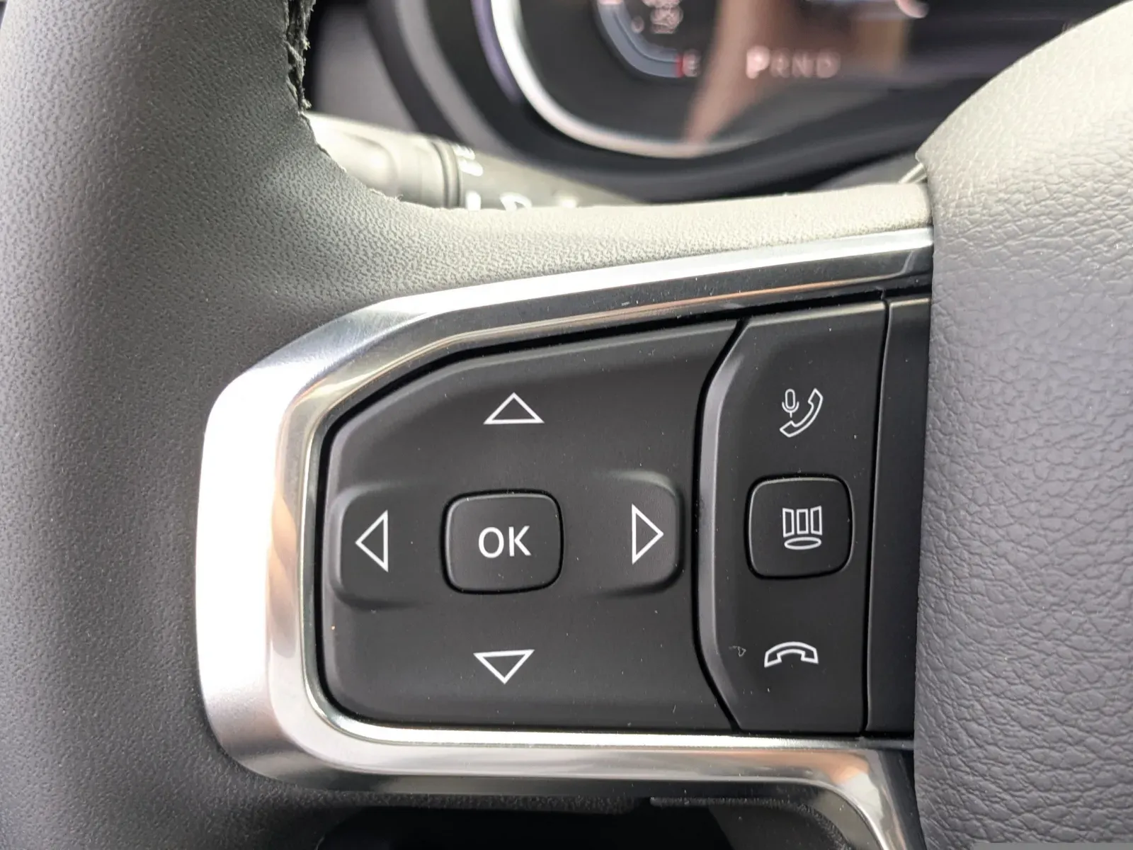 2025 RAM 2500 Laramie - Photo 20
