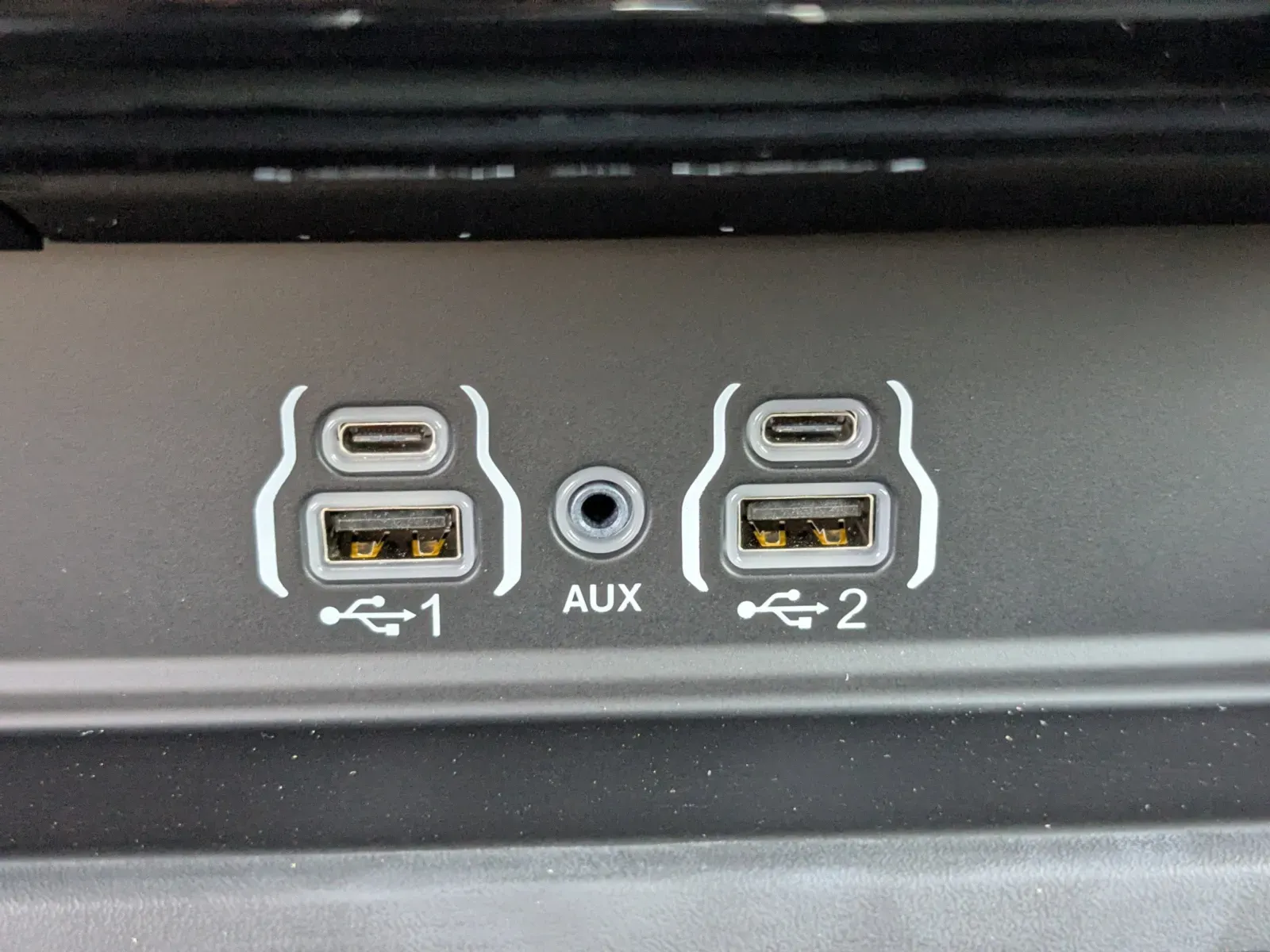2025 RAM 2500 Laramie - Photo 17
