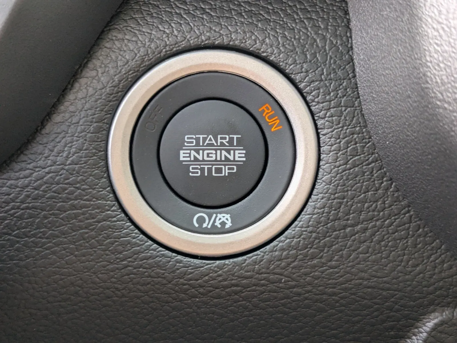 2025 RAM 2500 Laramie - Photo 24