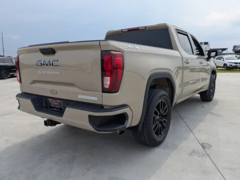 More photos of 2023 GMC Sierra 1500 Elevation at Woody Folsom CDJR of Douglas, GA
